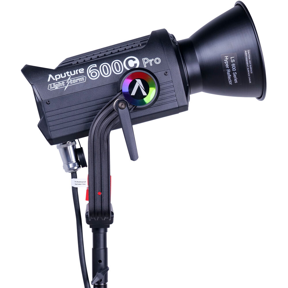 Aputure LS 600c Pro RGB LED (V-Mount) - 9